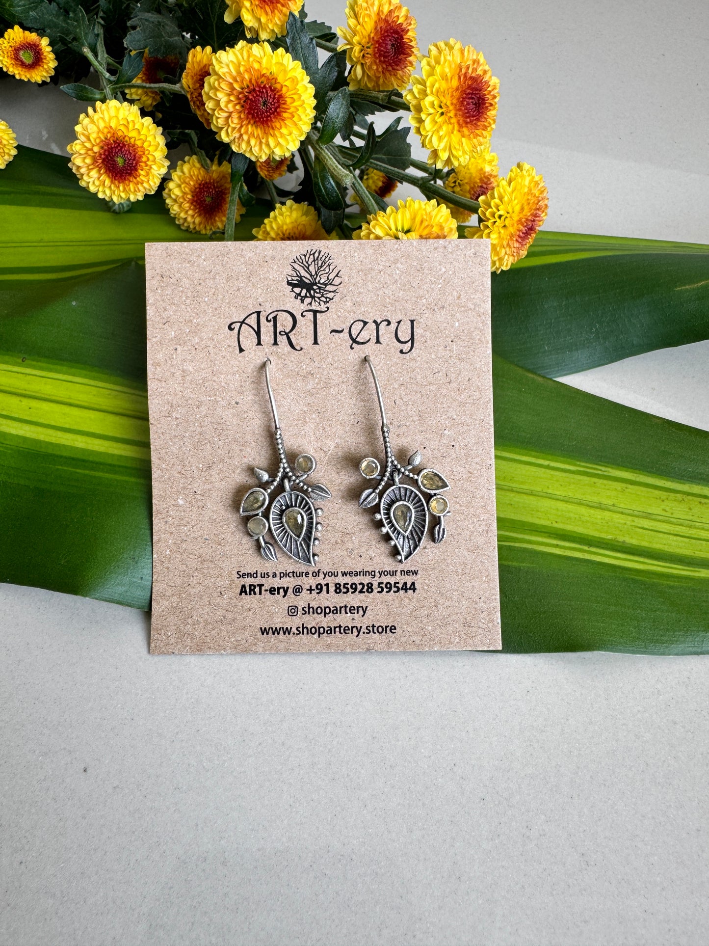 Simple stone drop earrings - yellow